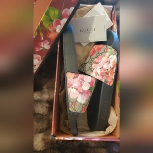 Brand New Floral Gucci Slides